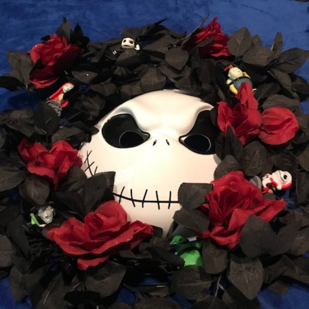 Nightmare Before Christmas (2) Wreaths + Additional (3) Masks 🎄🤶